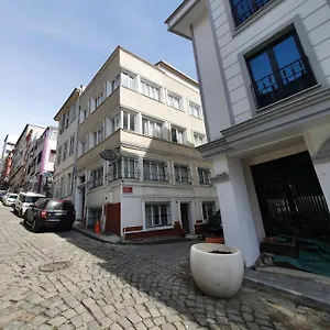 vizitați hotelul