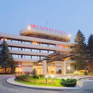 Hotel Crowne Plaza By Ihg, Bukarest