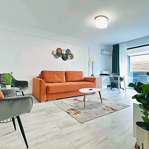 Lazo Two Room- Luxury Apartament